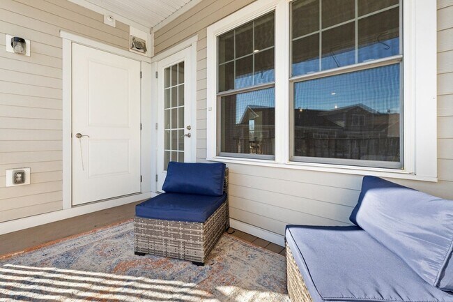 Building Photo - 360 Andover St