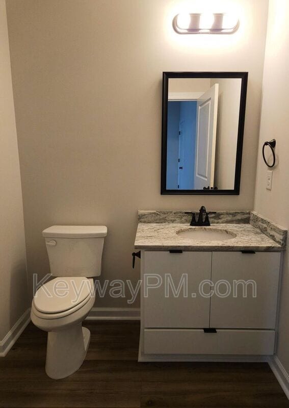 Building Photo - 114 Conifer Dr