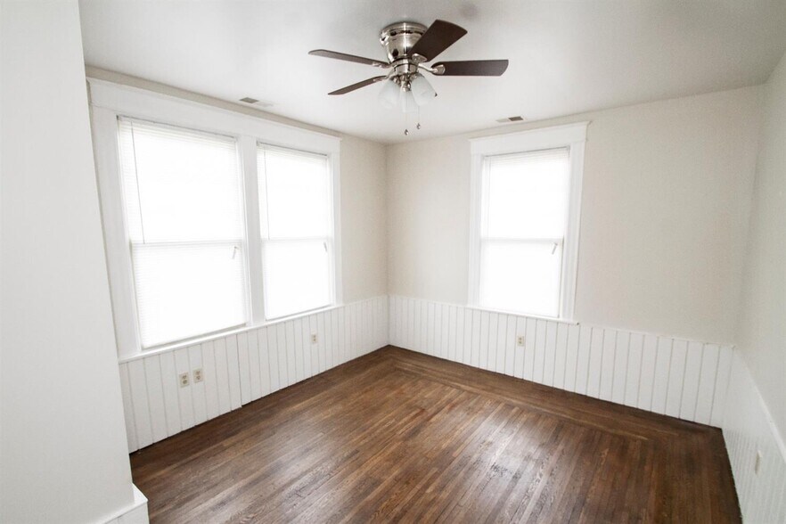 Building Photo - 4526 Smith Rd