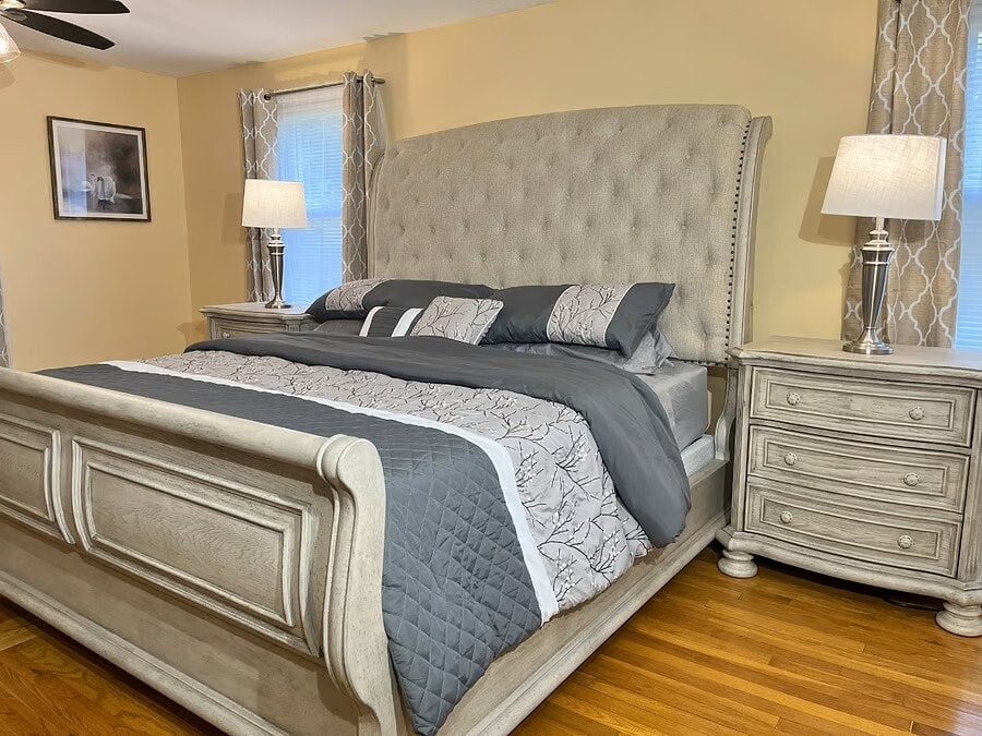 Primary Bedroom - 15 Rosemary Ln