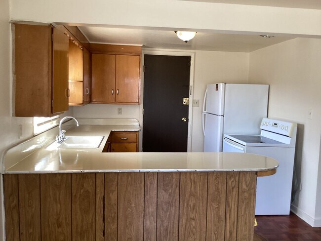 Building Photo - 4947 N 54th St