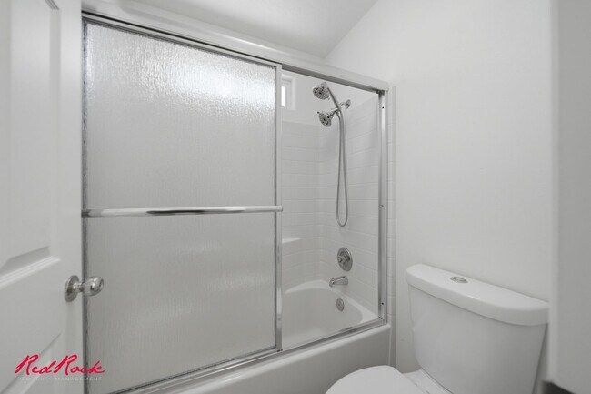 Building Photo - 1058 N 1340 W Cir