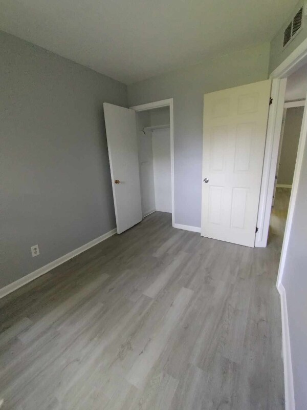 Building Photo - 2914 Cheyenne Ave