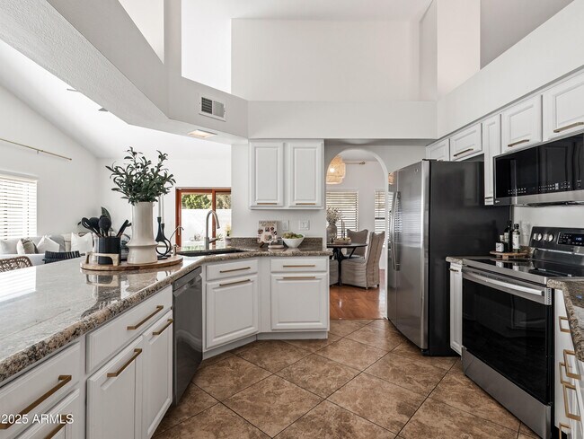 Building Photo - 1110 N Gull Haven Ct
