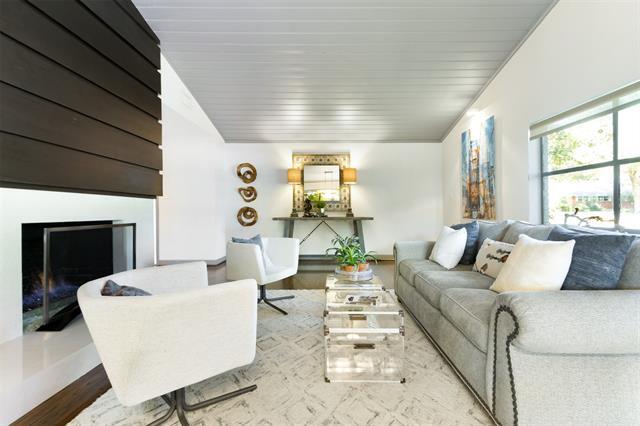 Building Photo - 11207 Pinocchio Dr