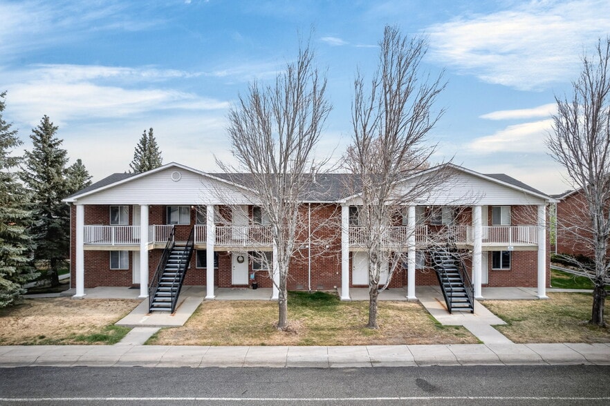 centrally located apartments in the sun valley neighborhood - 4502 E 12th St