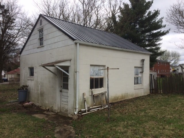 Building Photo - 203 Wendell St