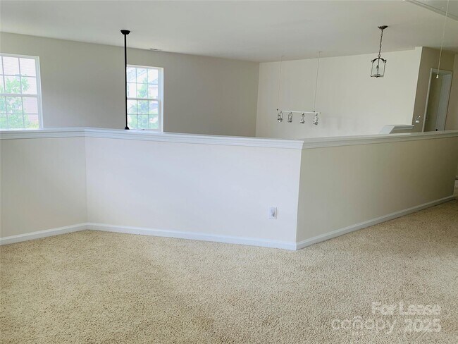 Building Photo - 14504 Grasslands Ct