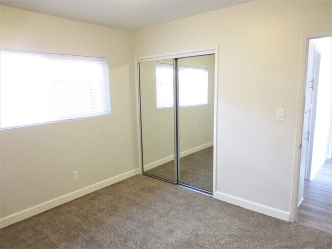 Building Photo - 249 Avenida Rosa
