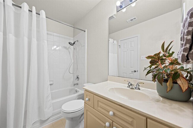 Building Photo - 13019 Scofield Farms Dr