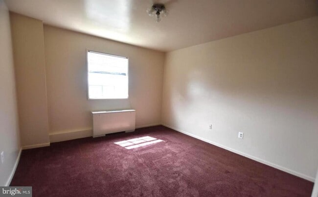 Building Photo - 4507 Romlon St