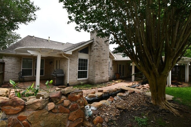 Building Photo - 1947 Mayweather Ln