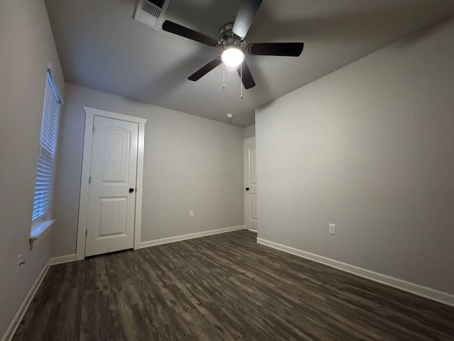 Building Photo - ***1707 S. K Place***