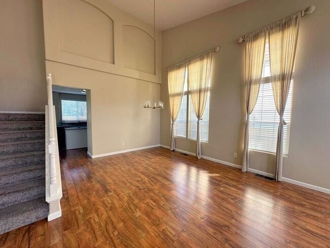 Building Photo - 3031 Sky Country Dr