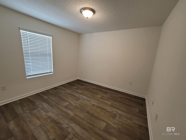 Building Photo - 14693 Dayton Cir