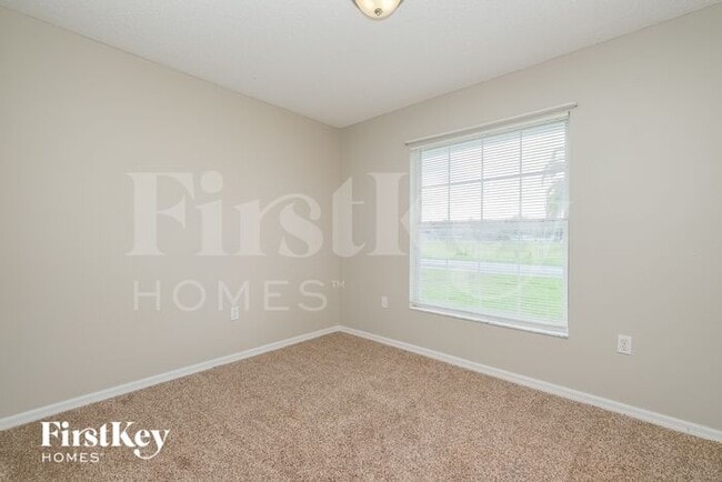 Building Photo - 2924 Woodcrest Ln
