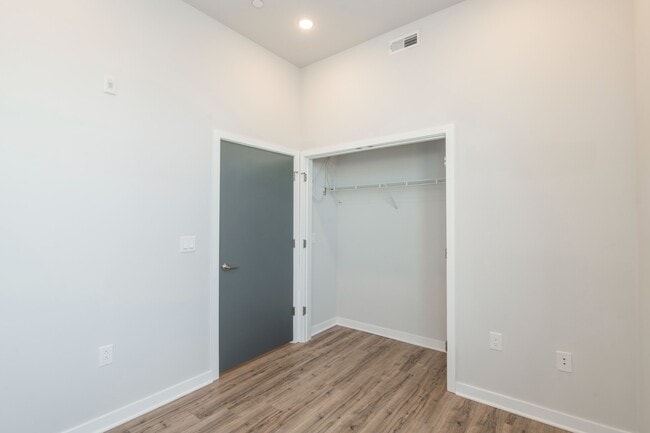 Building Photo - 1143 N 3rd St