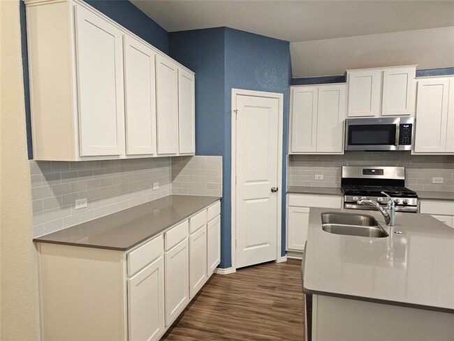 Building Photo - 21408 Bird Wing Dr