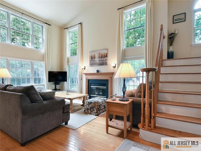 Building Photo - 27 Bodine Dr