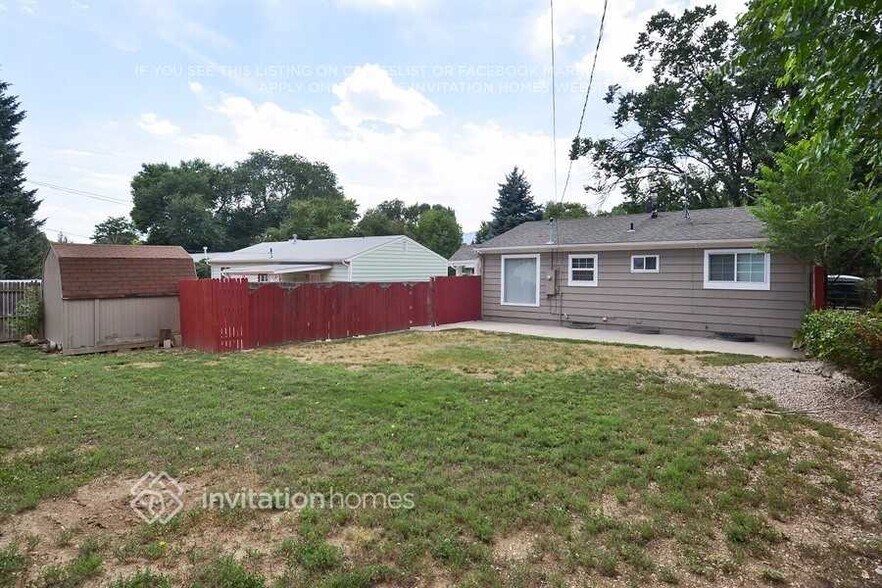 Building Photo - 1351 Oswego St