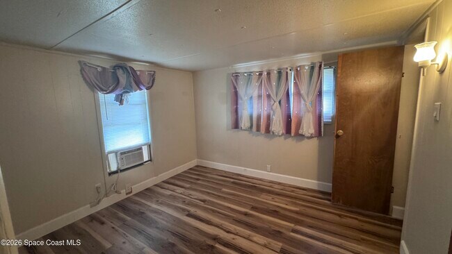 Building Photo - 1159 Bailey Ct
