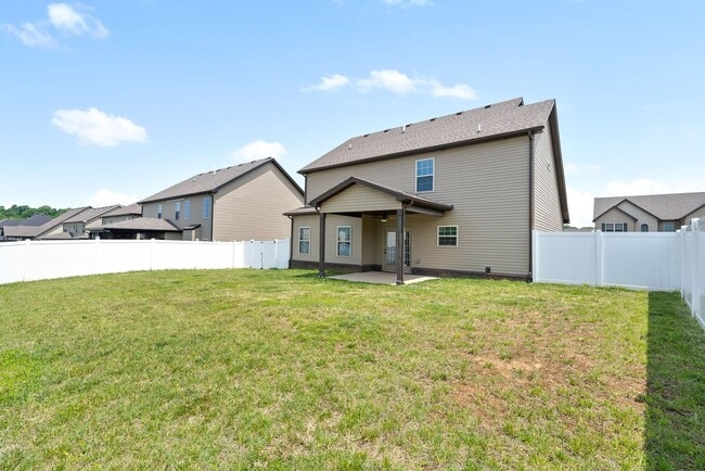 Building Photo - 352 Winter Terrace Ln