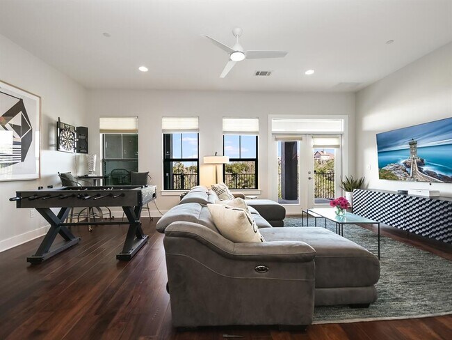 Building Photo - 8200 Southwest Pkwy