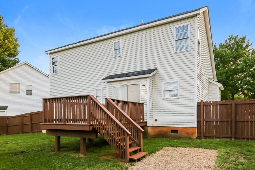 Building Photo - 9831 Coriander Ct