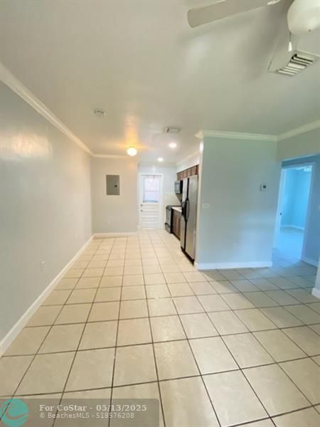 Building Photo - 6170 SW 43rd St