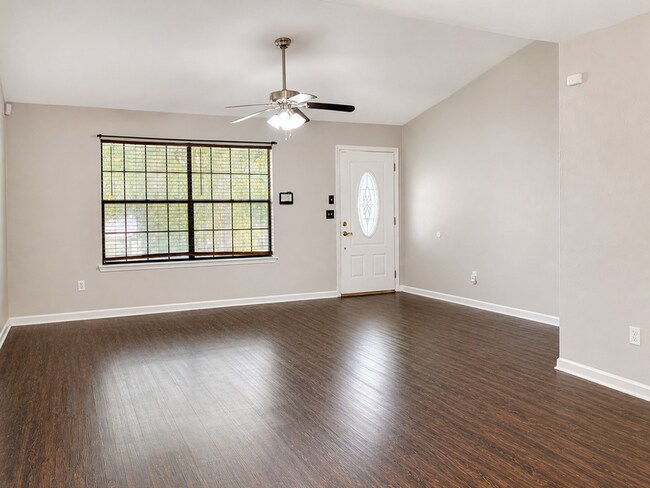 Building Photo - 8085 Talley Ann Dr