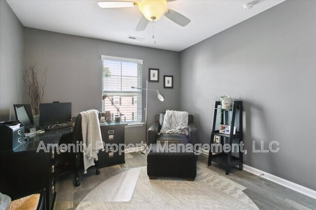 Building Photo - 105 Prosperity Ct