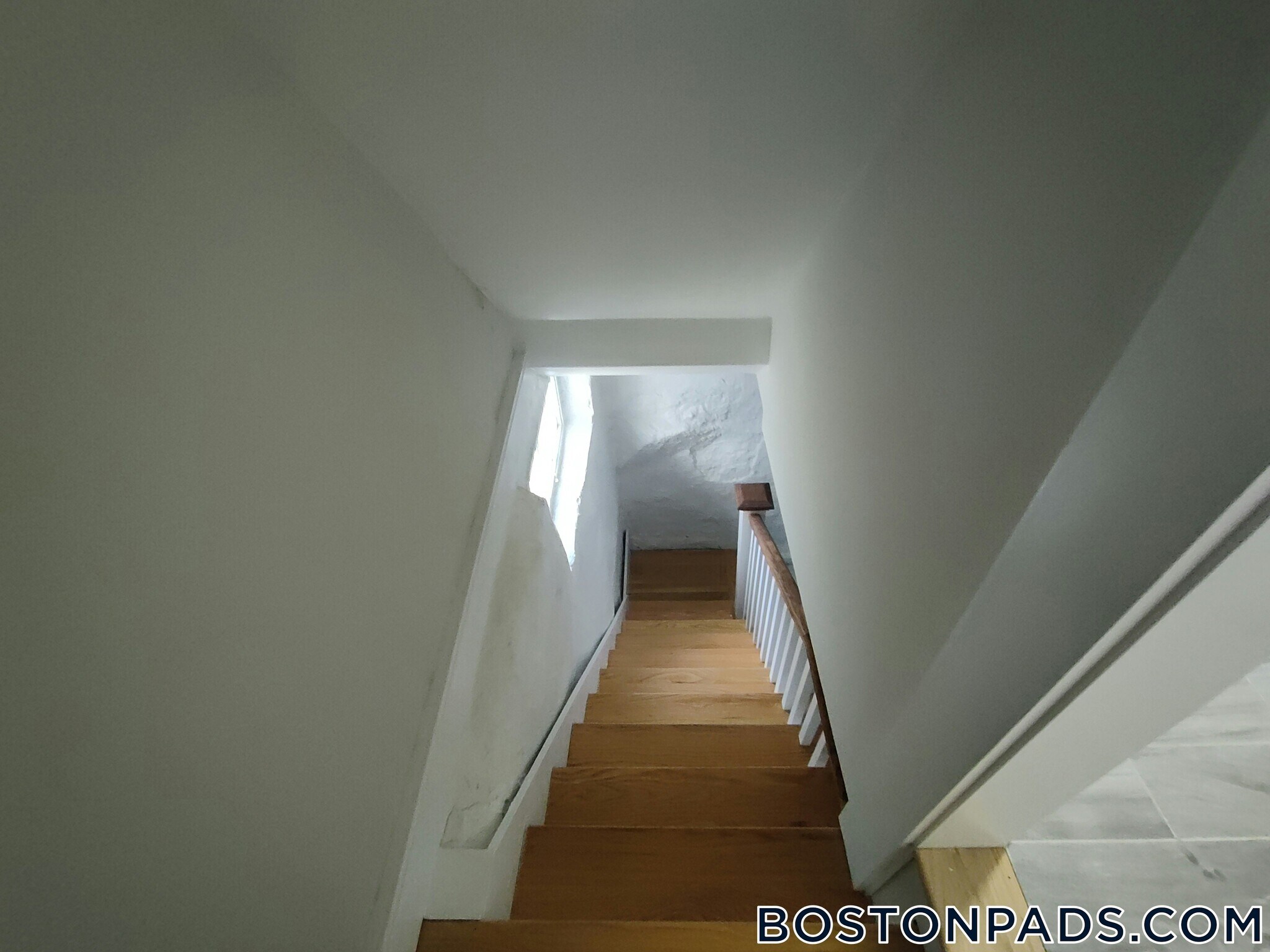 Building Photo - 57 Hemman St