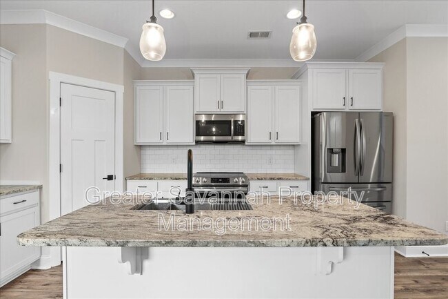 Building Photo - 45 Grove Park Dr