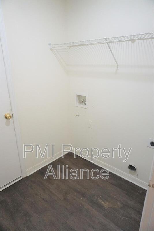 Building Photo - 1153 Elderberry Dr