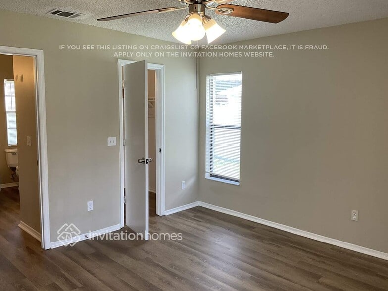 Building Photo - 13559 Texas Woods Cir