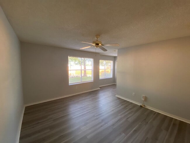 Building Photo - 5701 Gatlin Ave