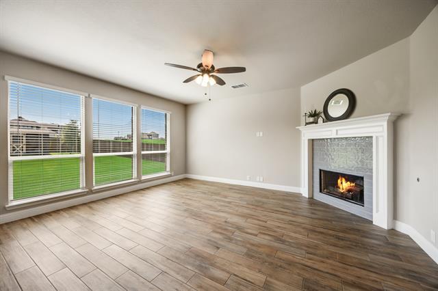 Building Photo - 176 Summit Ct