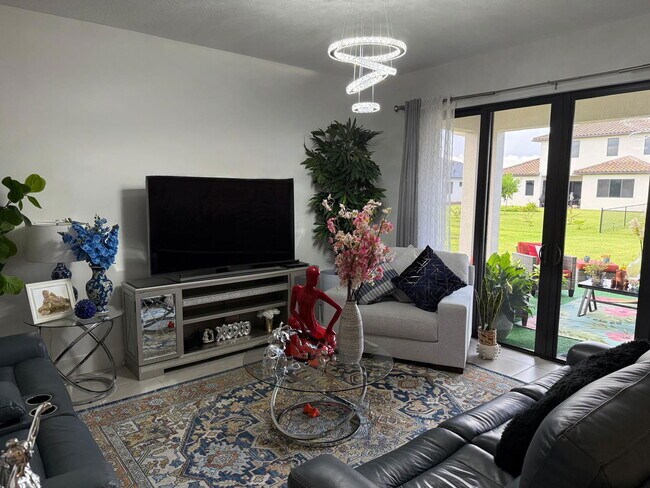 Building Photo - 5227 Nevola Ave
