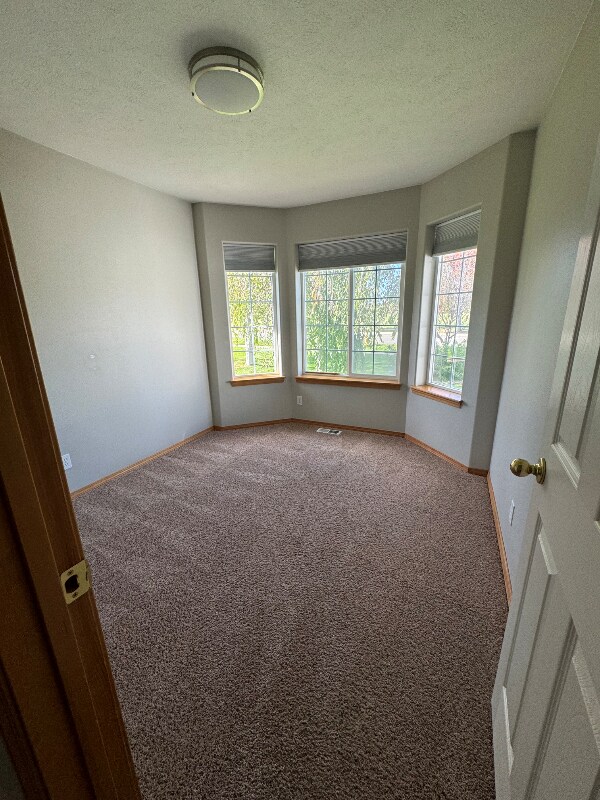 Building Photo - 2598 W Broadmoore Dr
