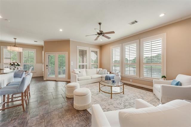 Building Photo - 704 Kleberg Ct