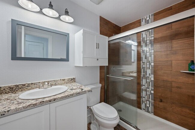 Building Photo - 712 Ruby Isle Dr