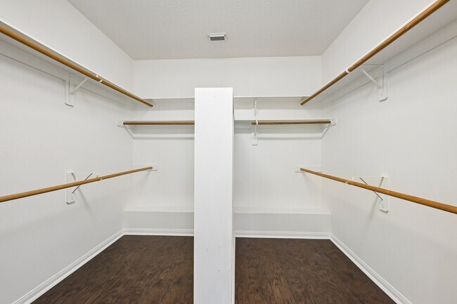 Building Photo - 20903 Ochre Willow Tr