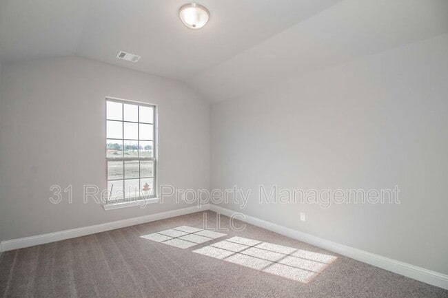 Building Photo - 1810 Quail Hollow