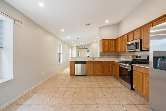 Building Photo - 15020 Hyson Crossing