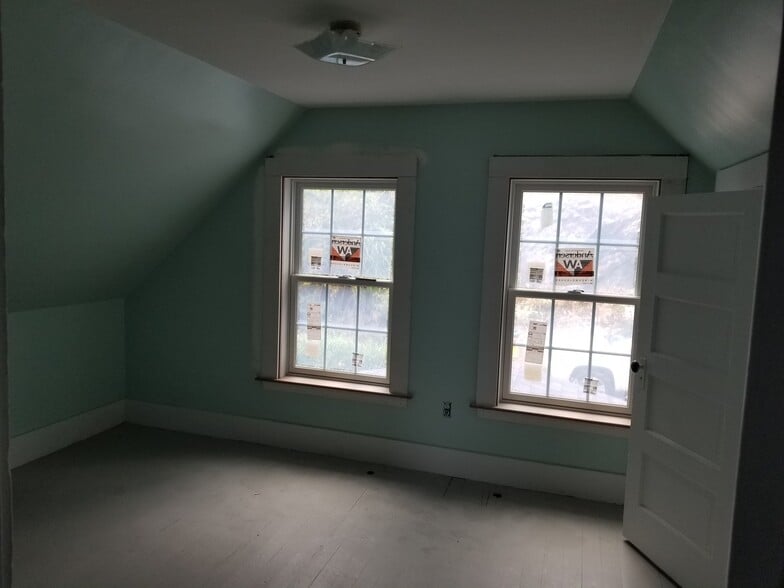 Bedroom 4 - 11 Richards Rd