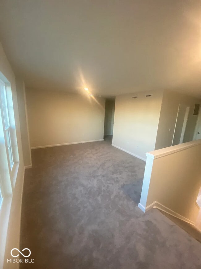 Building Photo - 3872 Riverstone Dr