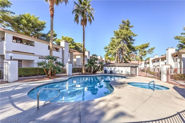 Building Photo - 6647 W Tropicana Ave