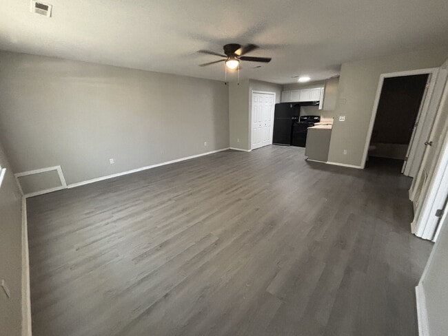 Primary Photo - Newly Renovated 2-Bedroom Retreat in Jaspe...