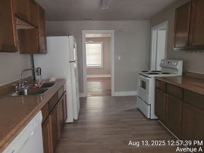 Building Photo - 4305 Avenue A