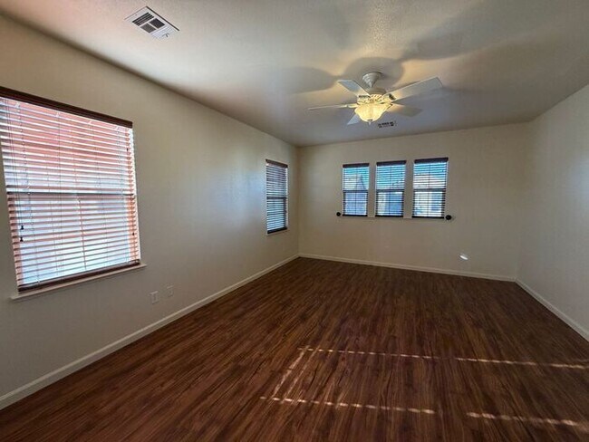 Building Photo - 7066 Sacred Cir